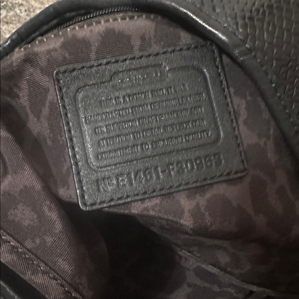 Coach Hadley XL Tote in Black Python Embossed Leather & Suede - Picture 6 of 11